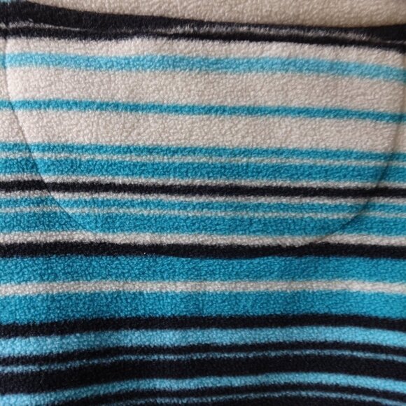 Cowgirl Hardware women's size S, pull over stripe fleece top 5 snap neck closure - Picture 7 of 16